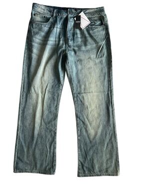 BoohooMAN Straight Fit Jeans in Faded Blue Wash Size 36